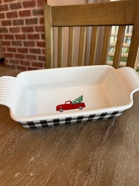 Joyland Stoneware Holiday Baker
